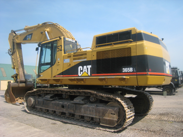 Caterpillar Tracked Excavator 365 BL - Govsales of mod surplus ex army trucks, ex army land rovers and other military vehicles for sale